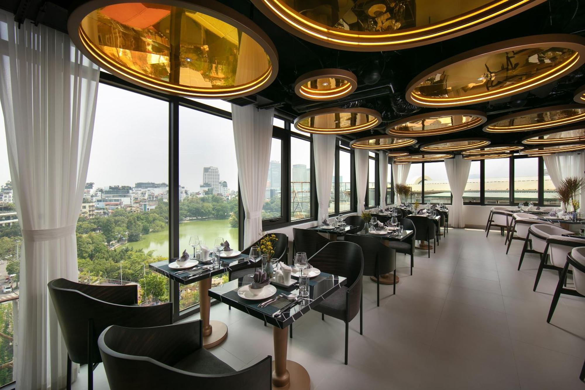 Le Premier Hotel & Rooftop Bar Hanoj Exteriér fotografie