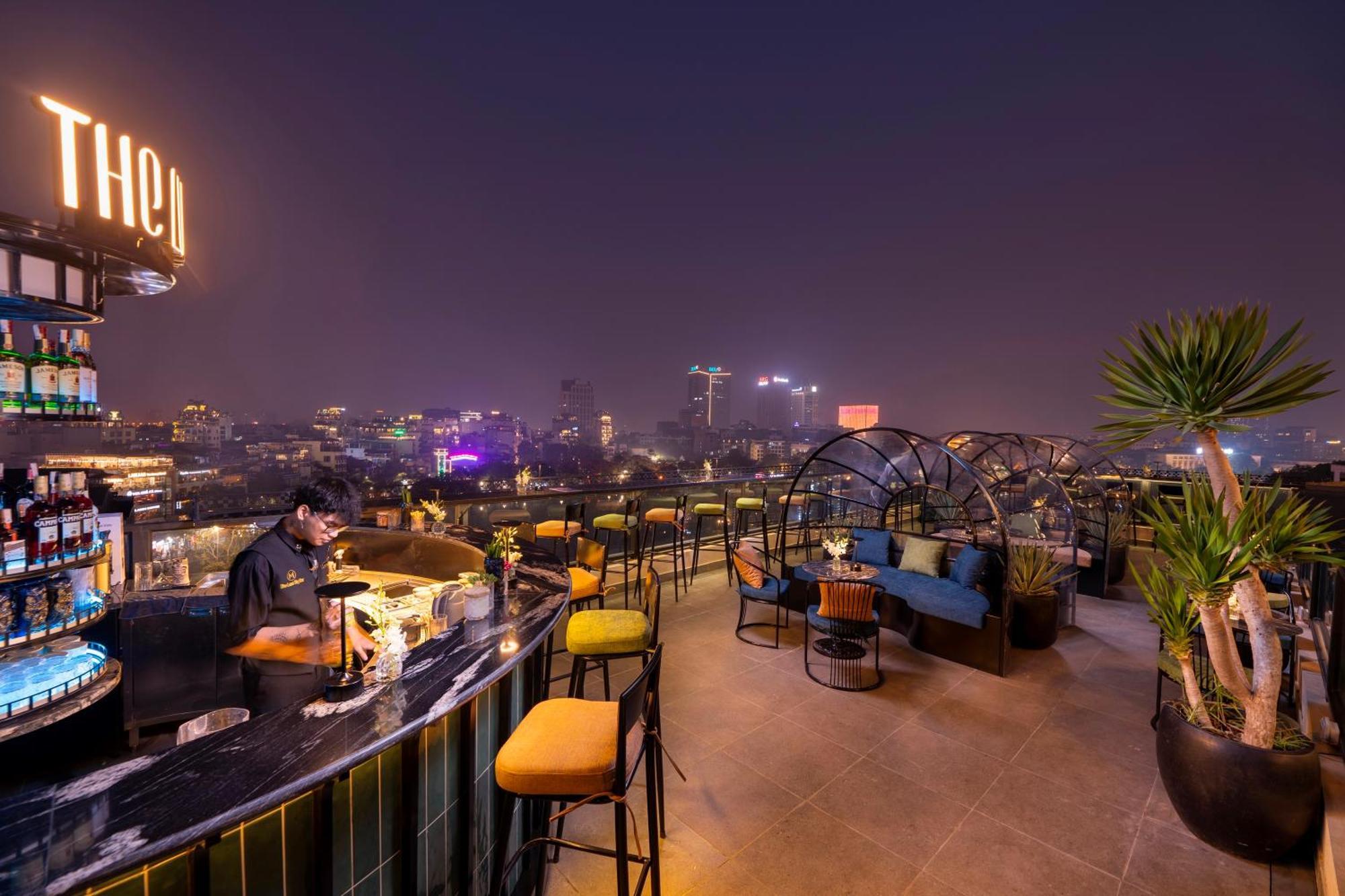 Le Premier Hotel & Rooftop Bar Hanoj Exteriér fotografie